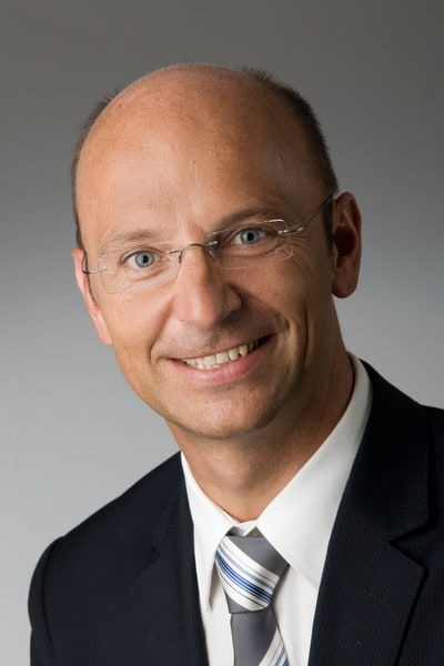 Univ.-Prof. Mag.Dr. Andreas Riedler